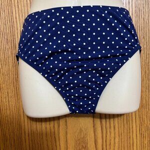 Lands; End NWOT Hi-cut leg, swim Brief NWOT ladies 6 (SWIM BOTTOM BRIEF ONLY)